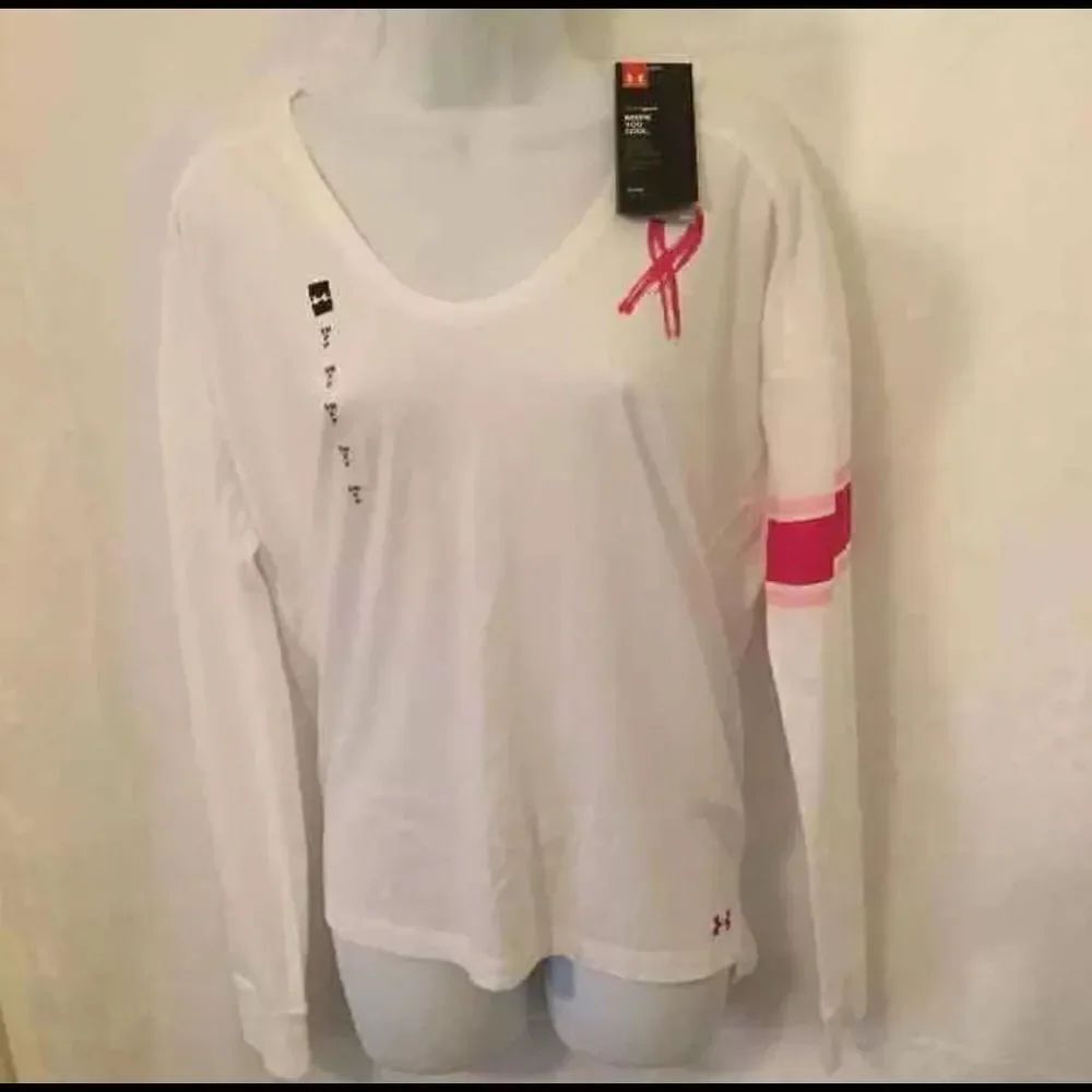 NWT UNDER ARMOUR T-shirt SIZE SMALL